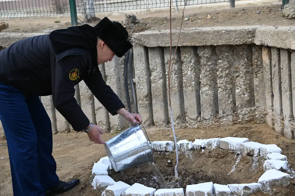 Наурызнама: военные сажают деревья для будущего! Павлодаре