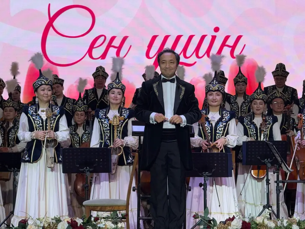 В Алматы состоялся авторский концерт «Сен үшін», посвященный Международному женскому дню (4)