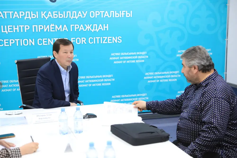 В Актобе аким области провел прием граждан (4)