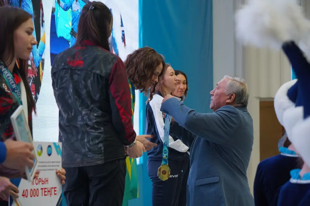 В Усть-Каменогорске завершились зимние чемпионаты МЧС Республики Казахстан по пожарно-спасательному спорту (6)