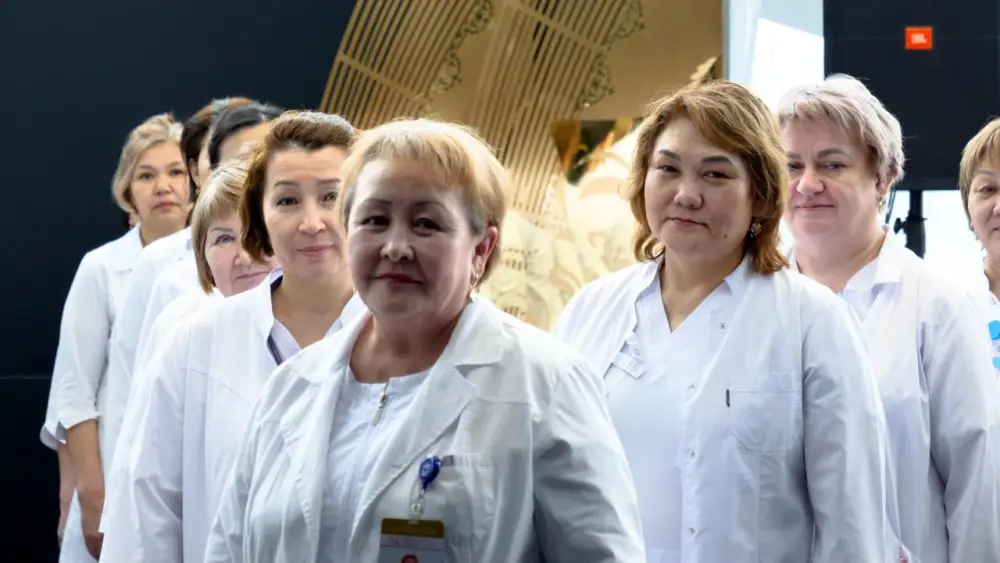 Медики Астаны поддерживают новую Конституцию необычной акцией в преддверии референдума Павлодаре