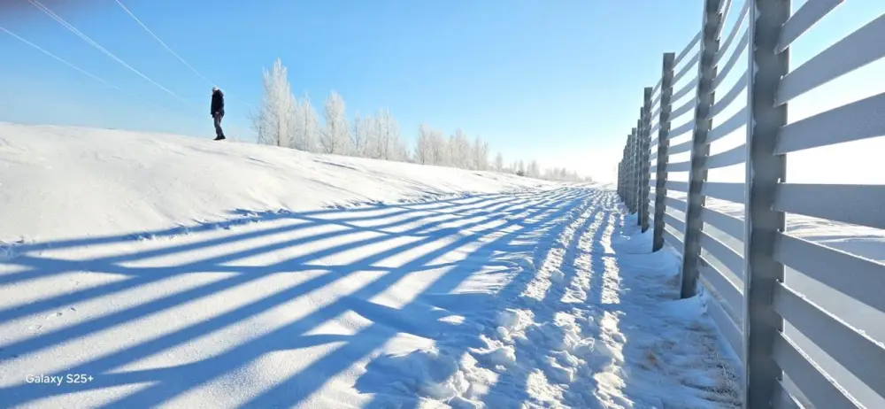 Зима без заносов: на трассе «Астана – Кокшетау» тестируют новую снегозащитную систему (4)