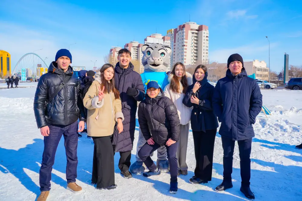 Поддержка новой Конституции молодежью и активистами в столице Павлодаре