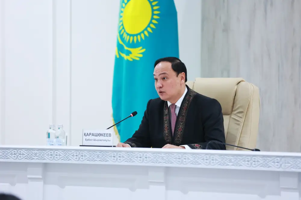 Кто станет умнее? Ербол Карашукеев с финалистами! Павлодаре