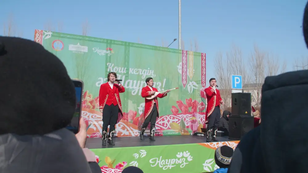 Масштабное мероприятие Наурыз в Астане с участием дипломатов и национальными угощениями Павлодаре