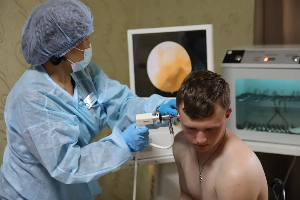 Замминистра обороны проверил призывников в регионе Павлодаре