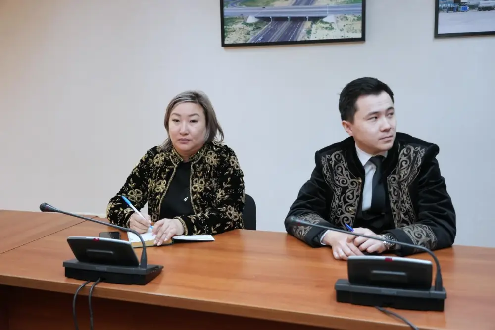 В Министерстве транспорта прошла лекция по цифровой трансформации отрасли (2)