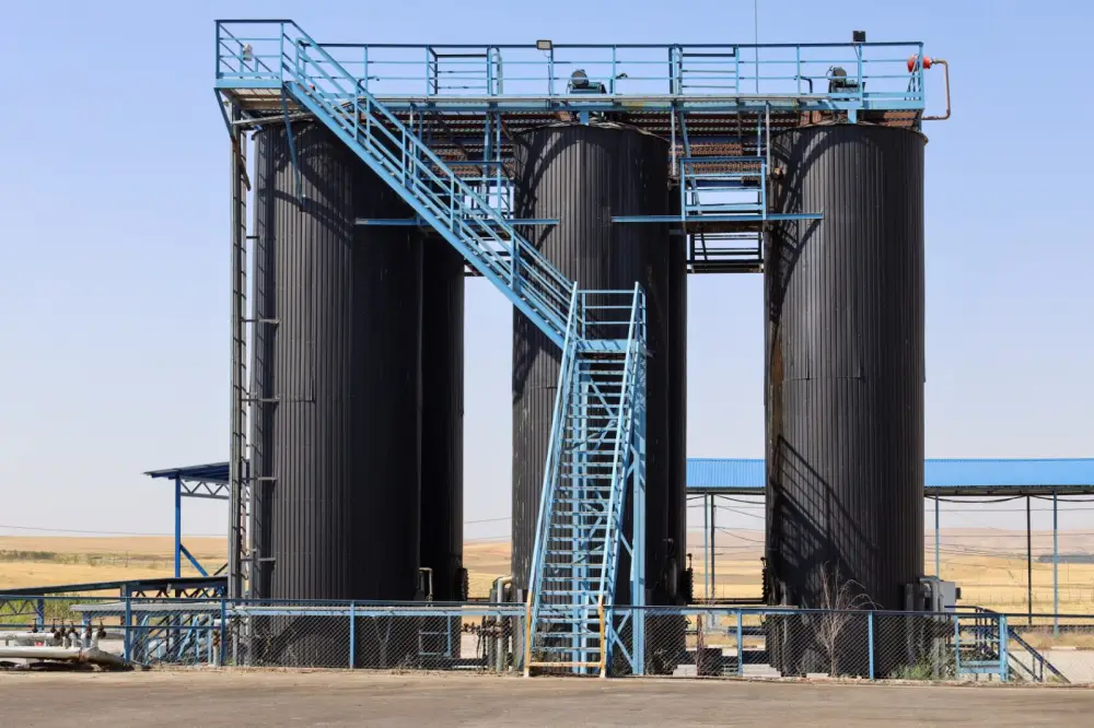 Президент высоко оценил динамику развития области (4)