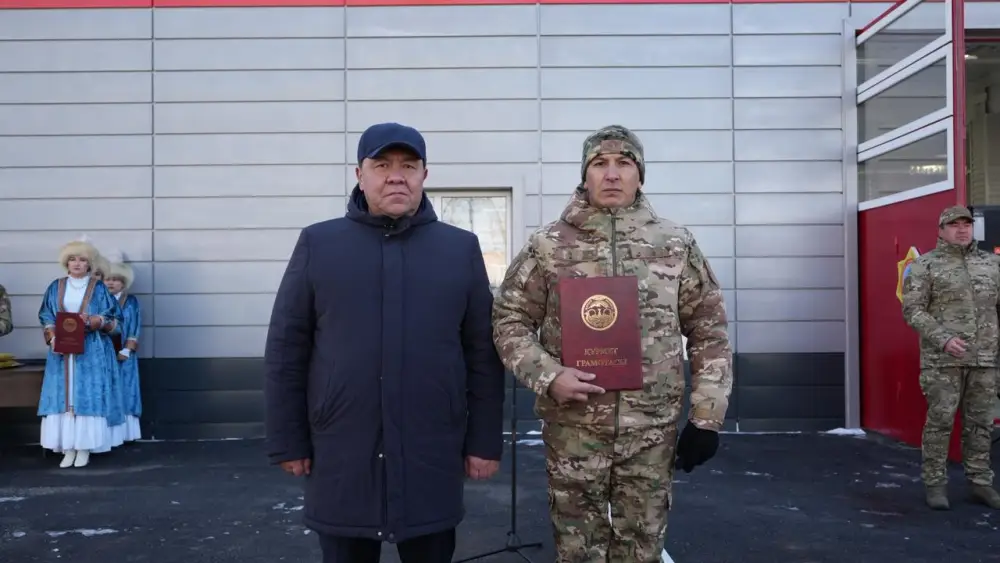 В селе Сарыозек начала работу современная пожарная часть (6)
