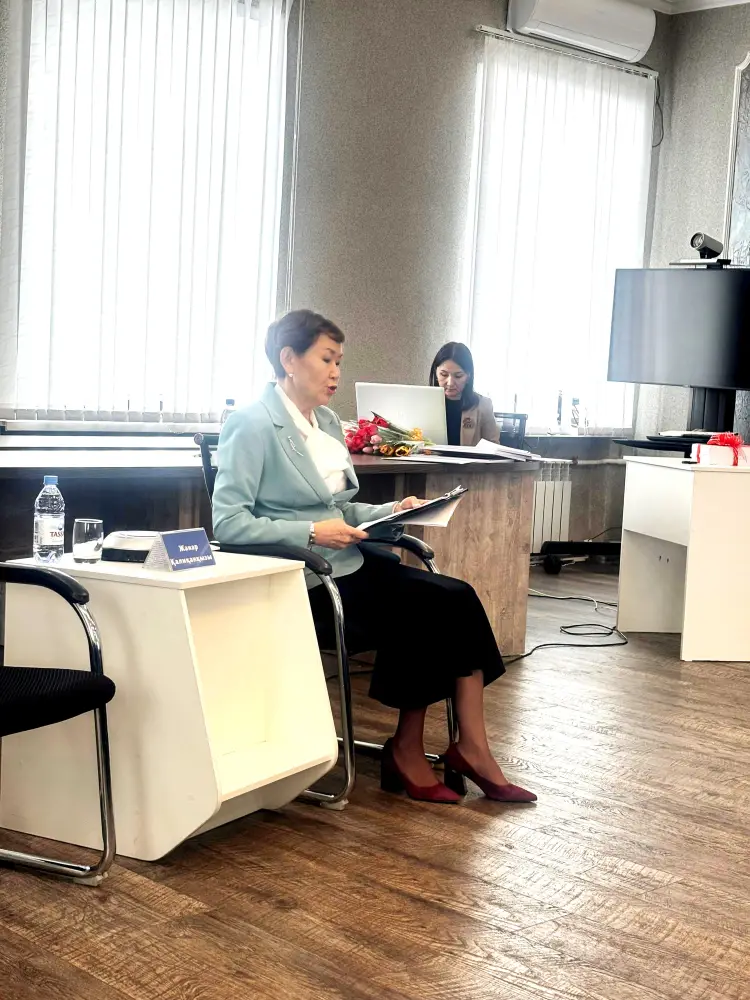В Усть-Каменогорске презентован альбом о женщинах-лидерах в госслужбе Павлодаре