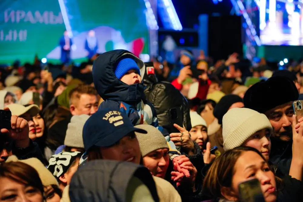 Ночное небо Астаны освещено дроновым фейерверком в честь Наурыза Павлодаре