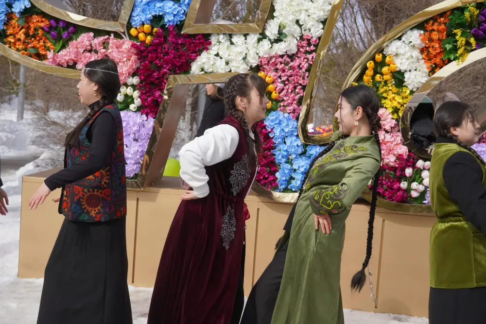 В Астане широко отметили Көрісу күні (7)