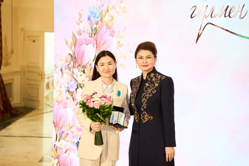 В честь 8 Марта от имени Президента вручены государственные награды (3)