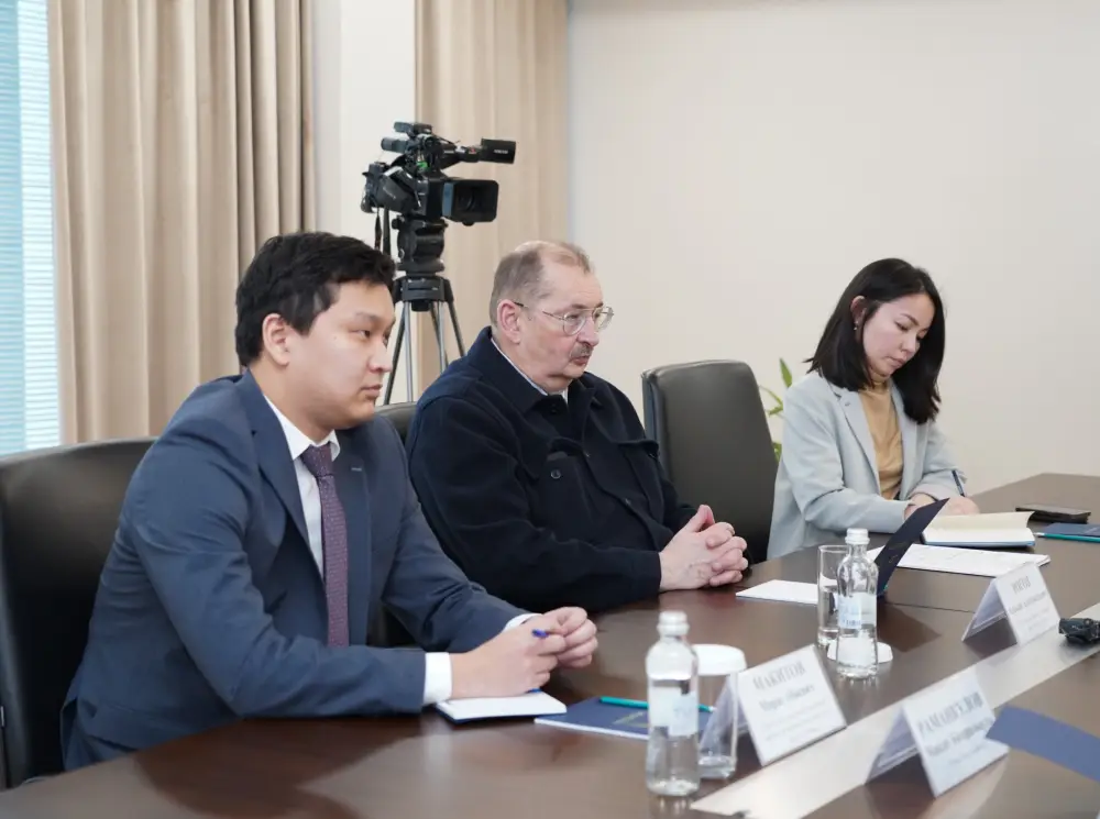 ТУРКЕСТАН: НУРАЛХАН КУШЕРОВ И АЛЕКСЕЙ РОГОВ В ПЛЕНУ ИДЕЙ ДЛЯ УКРЕПЛЕНИЯ ПАРТНЕРСТВА Павлодаре