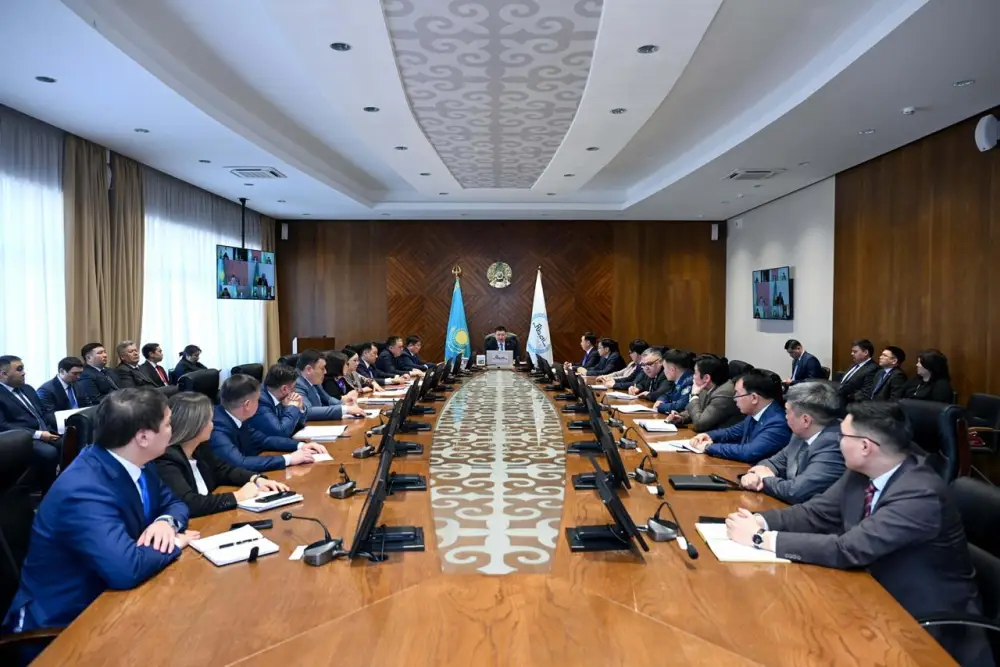 Строим будущее: в области Абай обсуждают основы качественного образования Павлодаре