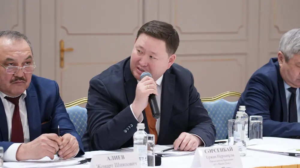 В Казахстане представлена новая модель системы управления отходами (3)