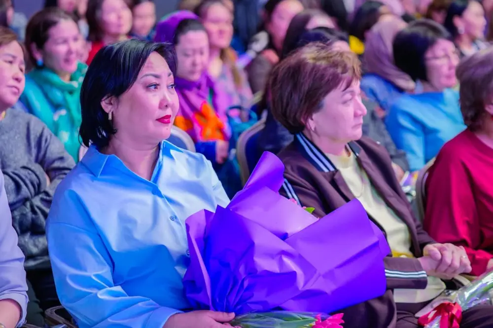 В Астане прошел праздничный концерт, посвященный Международному женскому дню Павлодаре