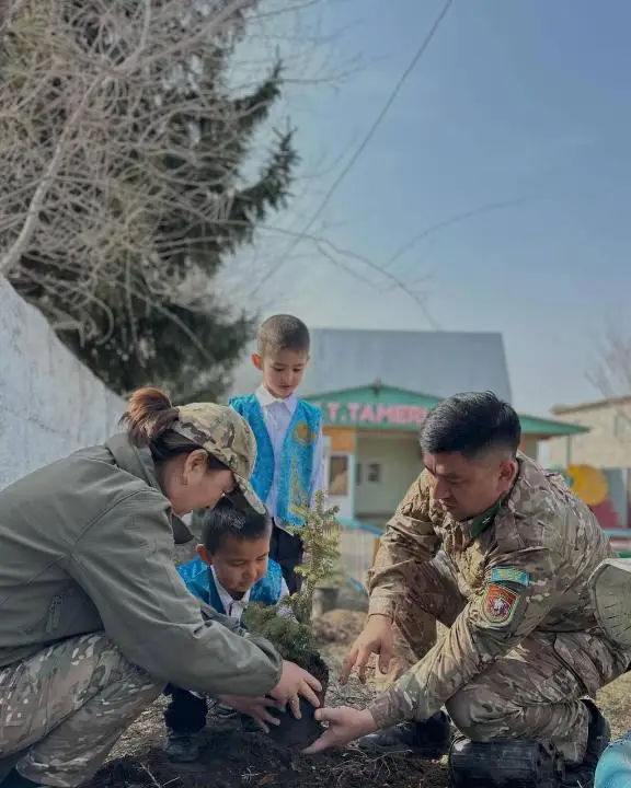 Наурыз в Чарынском парке: праздник традиций и экологии Павлодаре