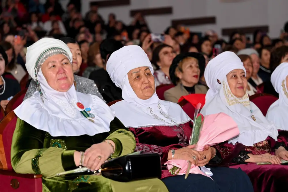 Международный праздник 8 Марта в Семее: чествование женщин и их вклада в развитие региона Павлодаре