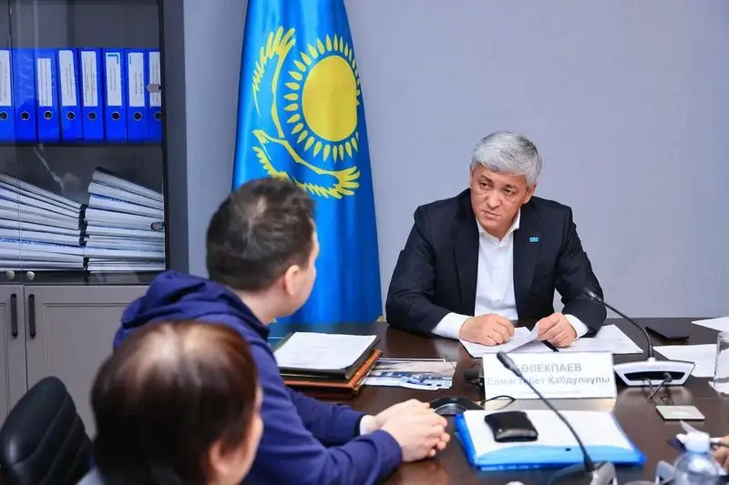 Ермаганбет Булекпаев провёл личный приём жителей (2)