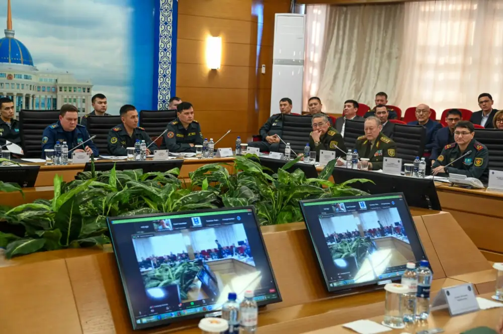 В Национальном университете обороны открыли мемориальный уголок к 125-летию генерала Шакира Джексенбаева (3)