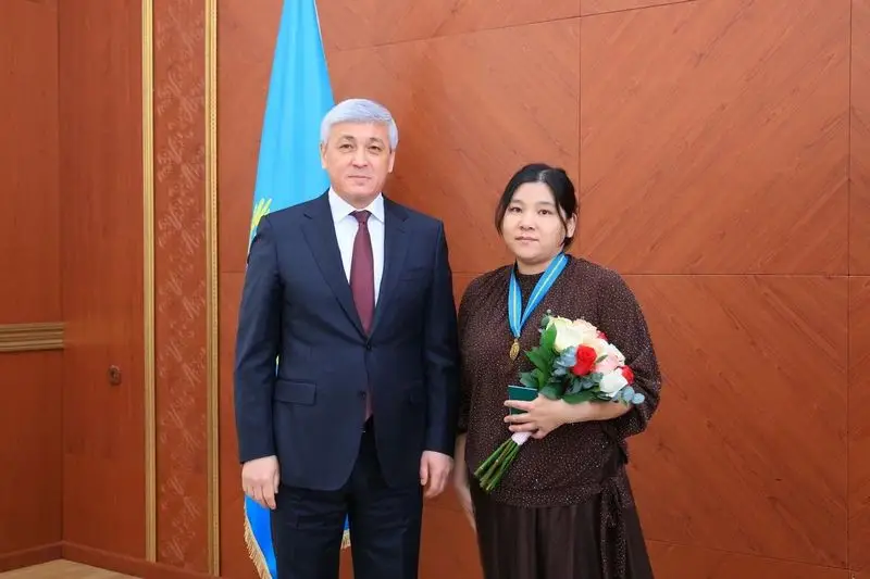 Женщины Карагандинской области: незаменимые строители будущего в поздравлении Ермаганбета Булекпаева Павлодаре