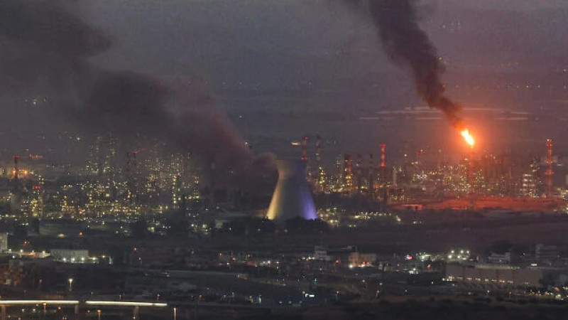 Иранские удары по израильским НПЗ: возможные социальные последствия для региона Павлодаре