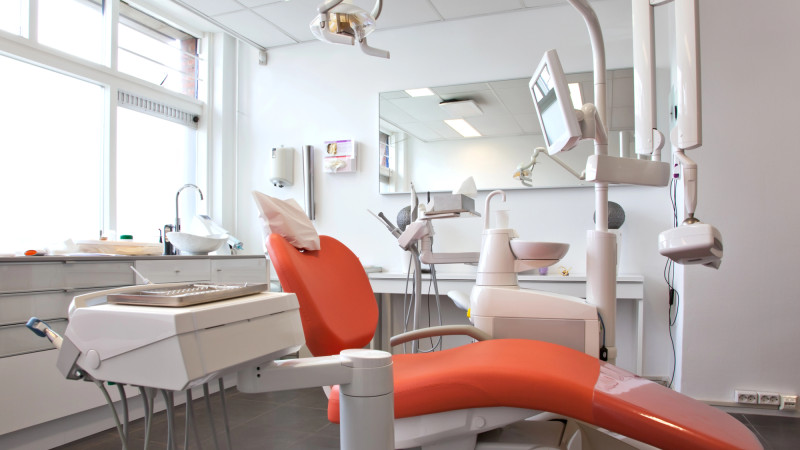 В Казахстане рассматривают возможность возобновления использования пенсионных накоплений на лечение, включая стоматологические услуги. Павлодаре