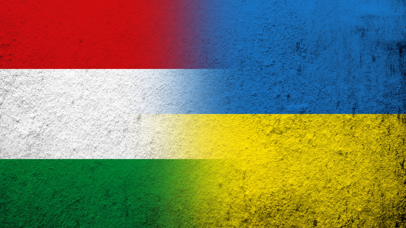 Захват инкассаторских машин Ощадбанка в Венгрии: возможные последствия для украинско-венгерских отношений Павлодаре