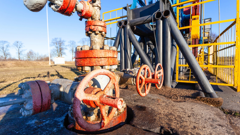 Кризис в Иране: сокращение нефтедобычи в Кувейте и ОАЭ может привести к глобальному дефициту нефти Павлодаре