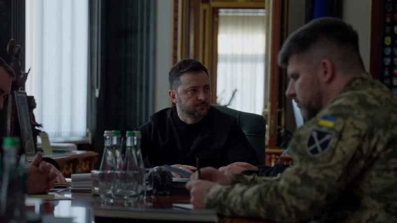 Переговоры по Украине отложены из-за кризиса на Ближнем Востоке - Зеленский Павлодаре