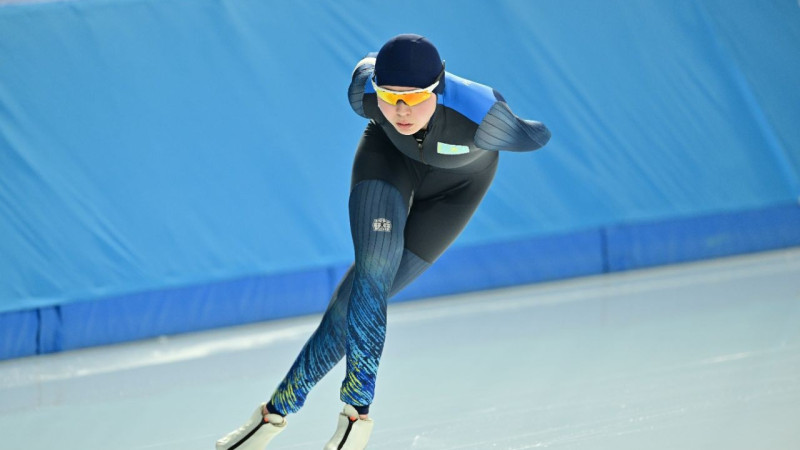 Казахстанские конькобежцы на ледяной арене: золотой вихрь и юниорский триумф в Инцелле Павлодаре