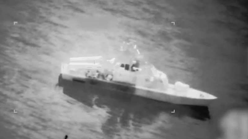 Военные США нанесли удары по иранским кораблям, уничтожив 16 минных катеров, на фоне угроз Ирана минировать Ормузский пролив. Павлодаре