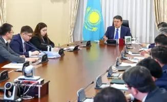 Обсуждение ответственности за выполнение Нацпроекта МЭКС: Канат Бозумбаев акцентирует внимание на важности соблюдения KPI