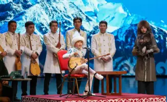 В Восточно-Казахстанской области стартовал республиканский командный айтыс с участием поэтов из двух регионов