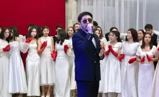 Торжественный бал «Симфония весны» собрал школьников и их родителей в Астане