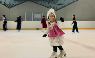 Ледяной праздник: катание в национальных костюмах в Алматы!