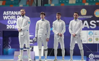 Мужская сборная Казахстана по фехтованию завершила Кубок мира на пятом месте после напряжённой борьбы с командой Японии