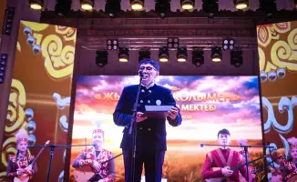 В Актобе стартовал 24-часовой вечер жырау в честь Дня культуры и национальных традиций