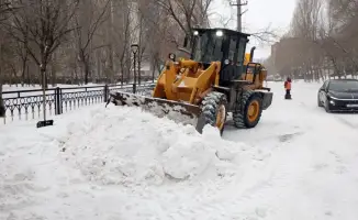 В Астане вывезено более 42 тысяч кубометров снега за одну ночь