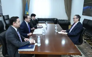 Посол Аргентины передал копии верительных грамот в МИД Казахстана