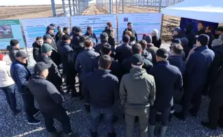 Айдарбек Сапаров обсудил с аграриями Костанайской области развитие отрасли и меры господдержки