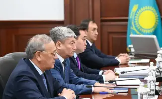 Обсуждение реализации новой Конституции в контексте общественного единодушия