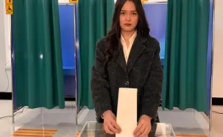 Первый голос: 18-летняя Алуа и её выбор!