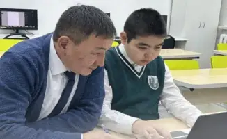 Семиклассник из Павлодара завоевал первое место на республиканской олимпиаде по информатике среди девятиклассников