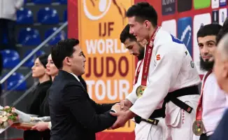 Завоевание золота казахстанским дзюдоистом на турнире в Тбилиси: позитивный сигнал перед Азиатскими играми