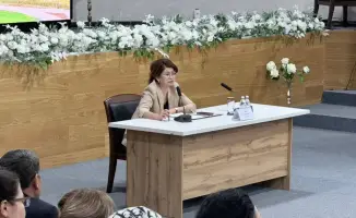 Аида Балаева провела встречу с коллективом музея-заповедника «Әзірет Сұлтан» для обсуждения ключевых направлений развития музейной сферы в Туркестане.