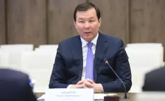 Малый бизнес в фокусе: Шахаров и Шарлапаев обсуждают!