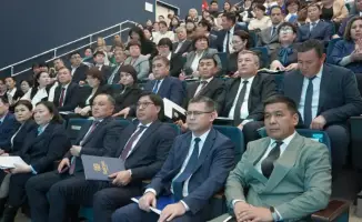 Туркестан: Обсуждение качества образования и его влияние на социальное развитие региона