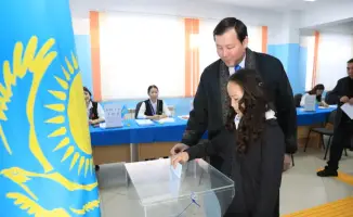 Асхат Шахаров проголосовал на референдуме по новой Конституции в Актюбинской области